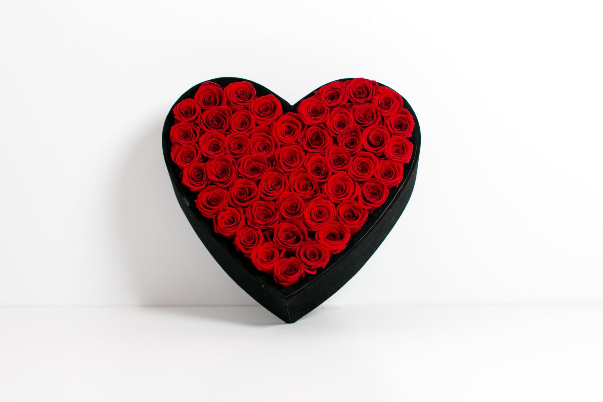 Black Velvet Heart - Juliet's Roses