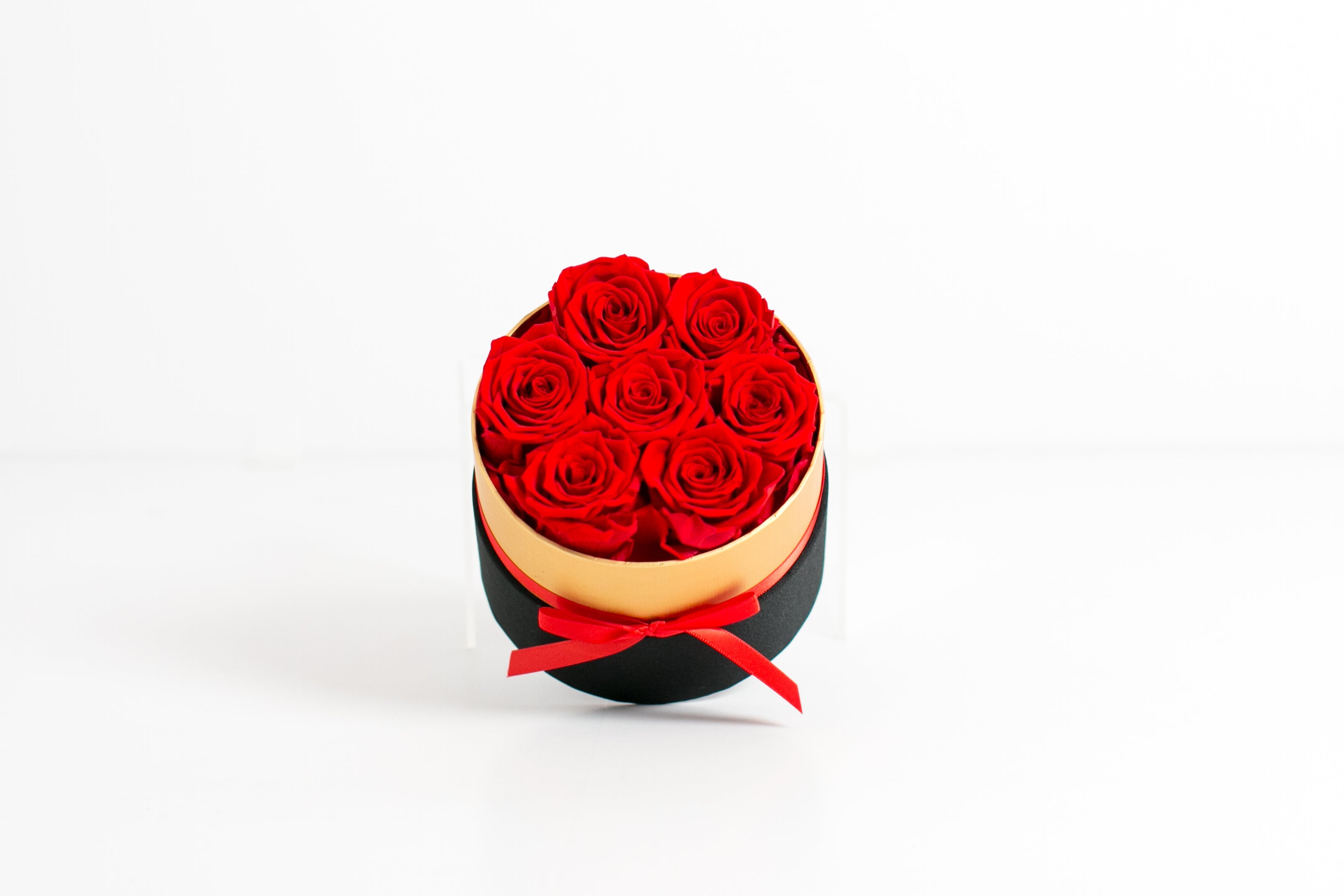 Round Shaped Roses Classic Red Round – Juliet's Roses