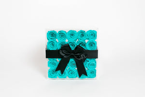 Twenty-five Preserved Roses in Clear Display - Juliet's Roses